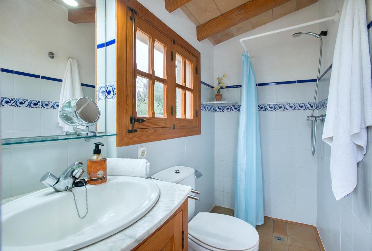 Owl Booking Villa Xisca - 18 Min Walk To The Old Town 波连斯萨 外观 照片